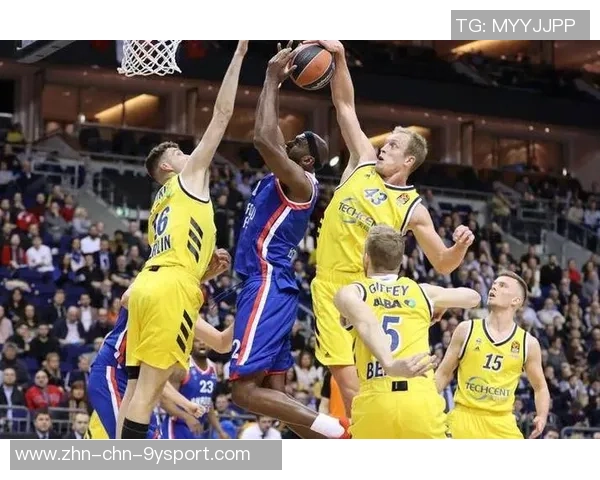 最近篮球比赛精彩纷呈各队实力对决引发球迷热烈关注与讨论 最近篮球比赛精彩纷呈各队实力对决引发球迷热烈关注与讨论